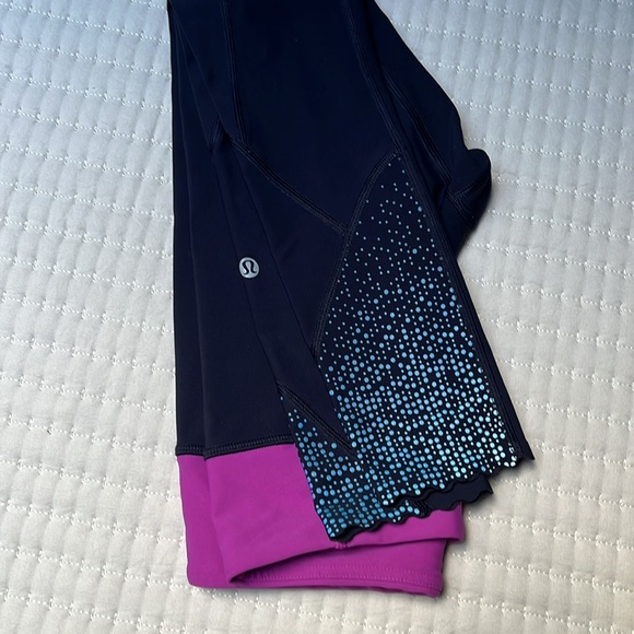 Lululemon size 4 leggings - Picture 4 of 4